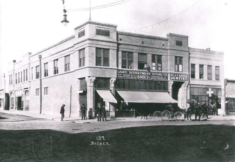 Main Avenue historical building photo
